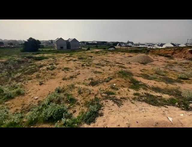 811M² VACANT LAND FOR SALE IN DA GAMA BAY